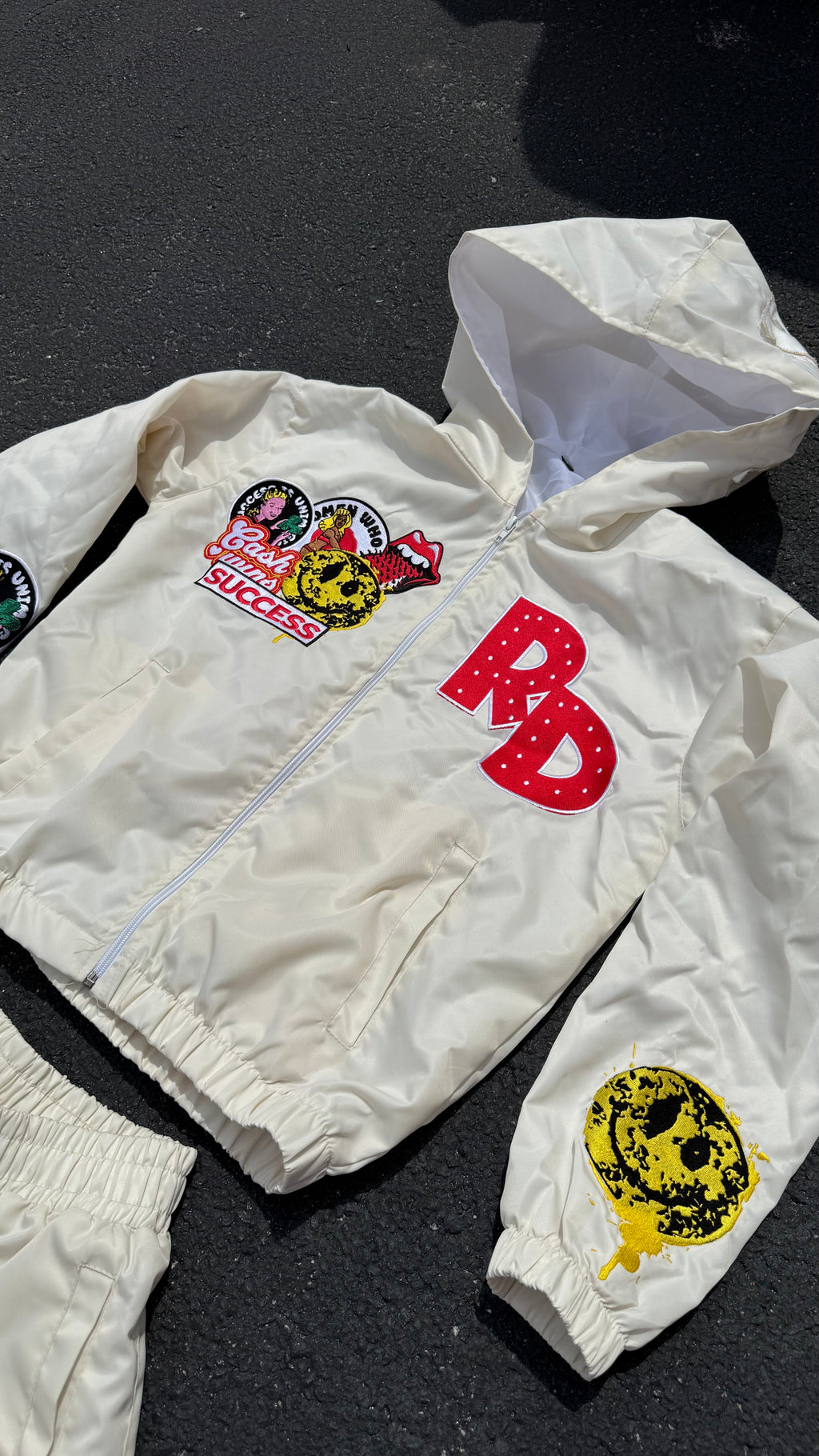 Success Over War™ “Snow In The Bluff” Set